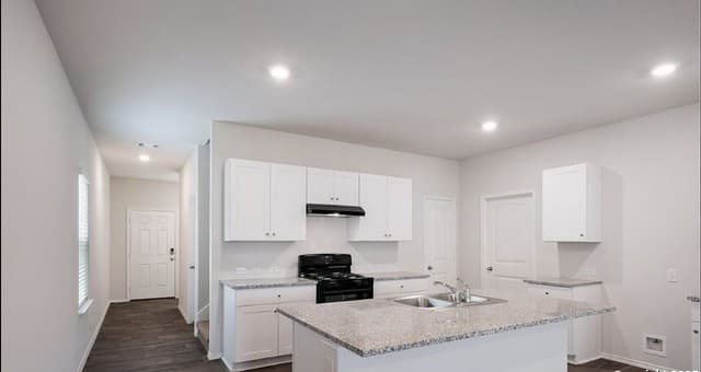 rental at 149  Middle Green in Floresville, TX — photo 2