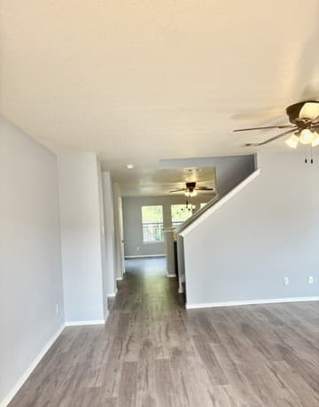 rental at 124  Booker Palm in San Antonio, TX — photo 5