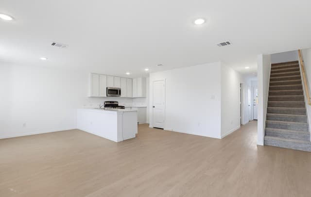 rental at 11327  Evergreen Rose in Converse, TX — photo 4