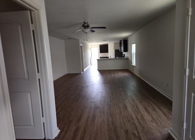 rental at 3927  Turtle Crk in New Braunfels, TX — photo 5