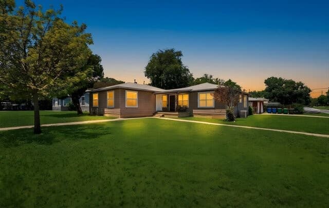 rental at 1503  Donaldson Ave in San Antonio, TX — photo 1