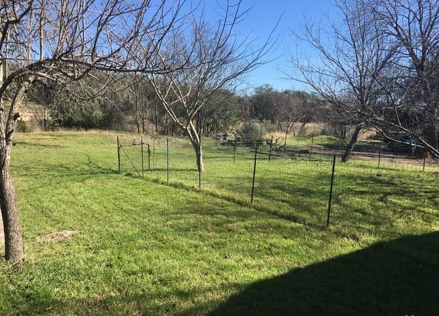 rental at 24196  Boerne Stage Rd in San Antonio, TX — photo 3