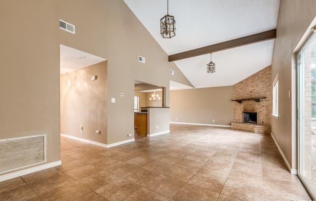 rental at 8503  Ridge Stone St in San Antonio, TX — photo 4