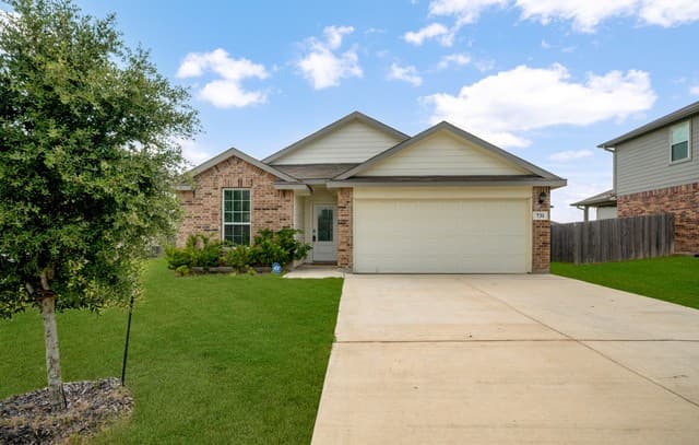 rental at 731  Overlook Rdg in Cibolo, TX — photo 1