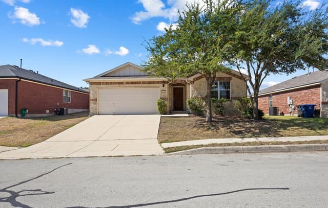 rental at 2610  Amethyst Dr in San Antonio, TX — photo 1