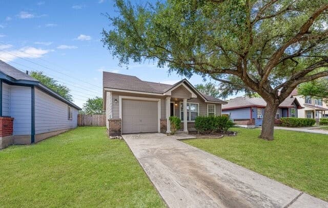 rental at 7522  Yellow Sand Dr in San Antonio, TX — photo 2