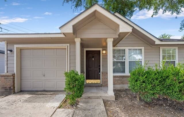 rental at 7522  Yellow Sand Dr in San Antonio, TX — photo 3