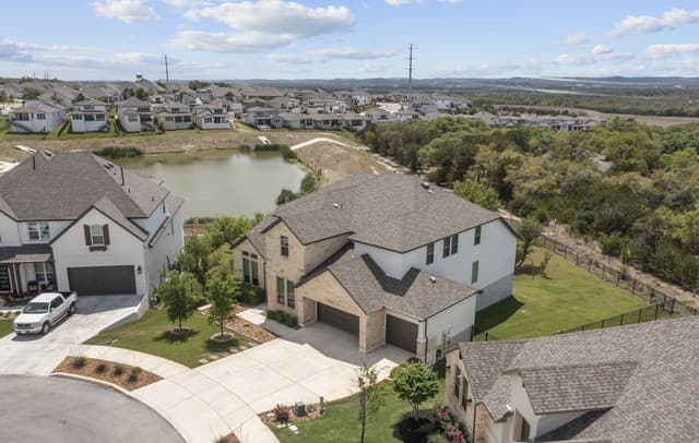 rental at 226  Vizcaya in Boerne, TX — photo 2