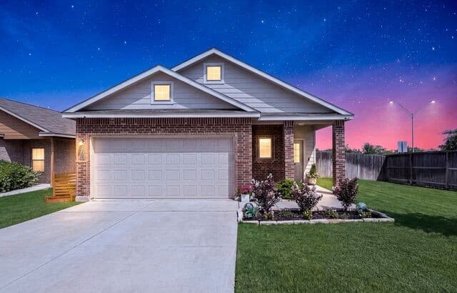 rental at 5702  Cicada Cir in Converse, TX — photo 1