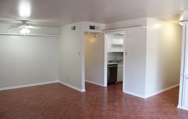 rental at 8401 N New Braunfels Ave Unit 109 in San Antonio, TX — photo 1