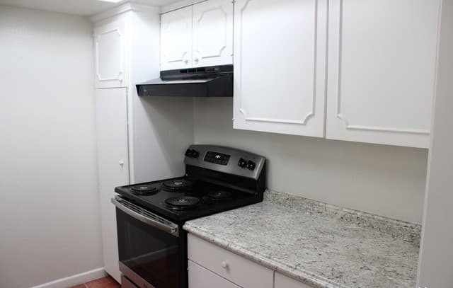 rental at 8401 N New Braunfels Ave Unit 109 in San Antonio, TX — photo 4