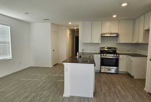 rental at 7239  Pasture Run in San Antonio, TX — photo 5