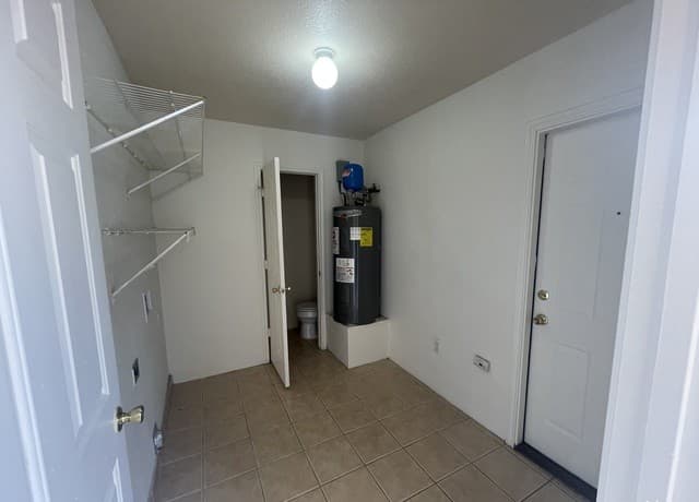 rental at 11247  Terra Loop Rd in San Antonio, TX — photo 3