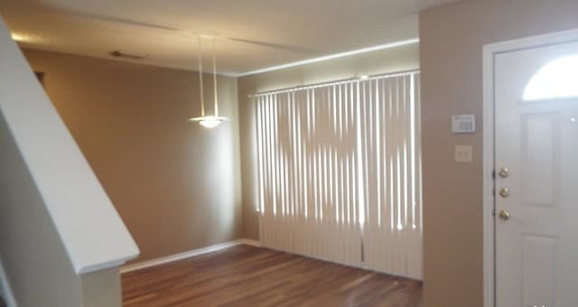 rental at 5011  Shara Mist in San Antonio, TX — photo 2