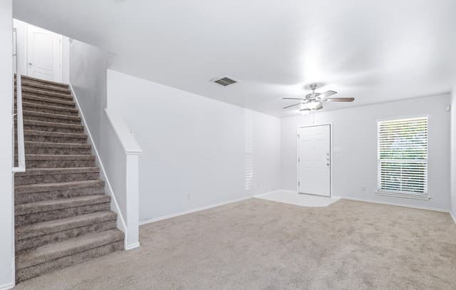rental at 9427  Velvet Spring in San Antonio, TX — photo 4