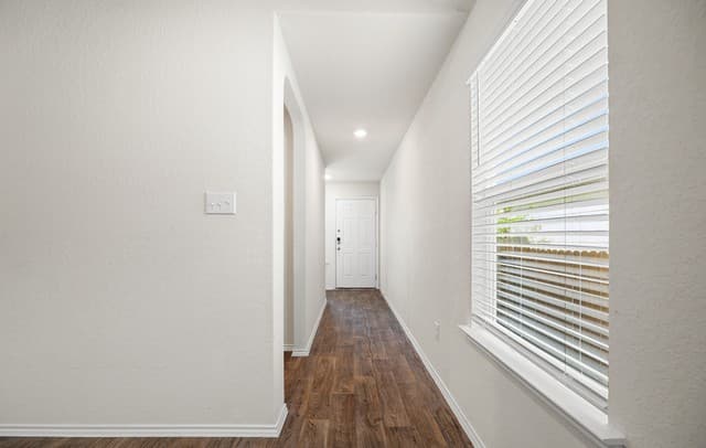 rental at 12103  Sampson Crk in San Antonio, TX — photo 4