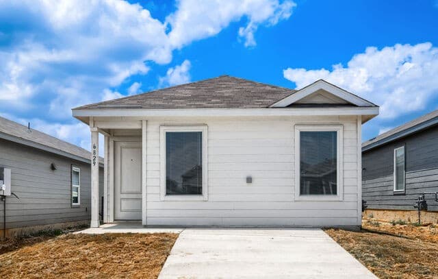 rental at 6829 Chert Chase in Elmendorf TX