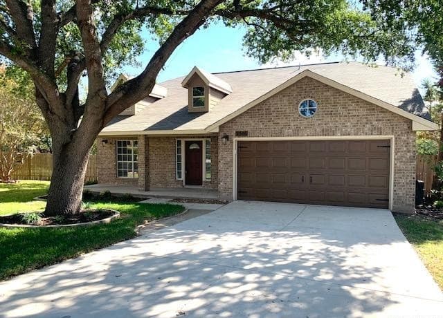 rental at 2546  Woodland Village Pl in Schertz, TX — photo 1