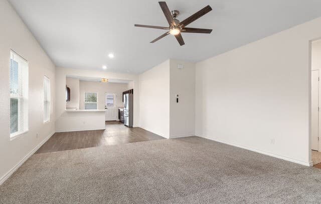 rental at 159  Broken Antler in San Antonio, TX — photo 4