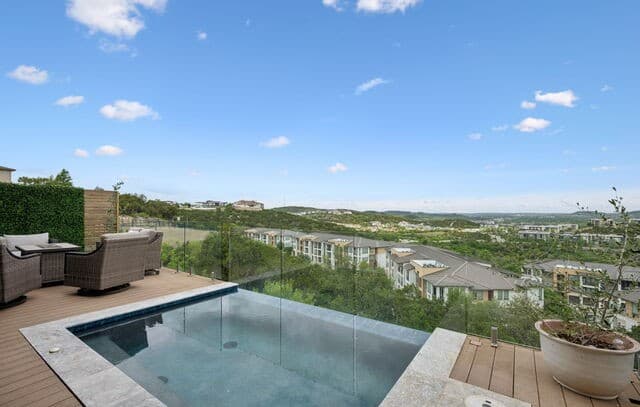 rental at 6743  Bella Colina in San Antonio, TX — photo 1