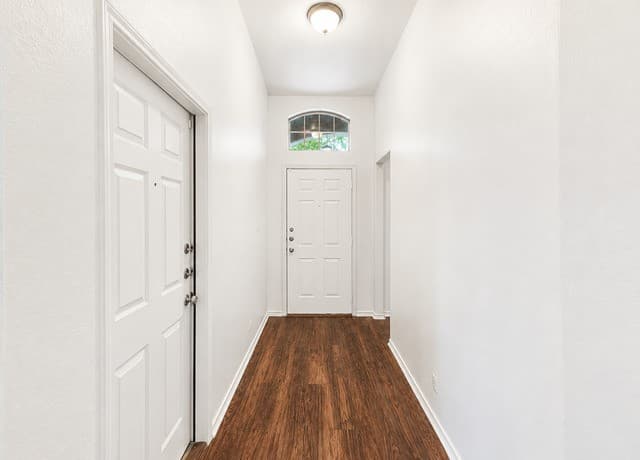 rental at 4124  Wensledale Dr in Schertz, TX — photo 2