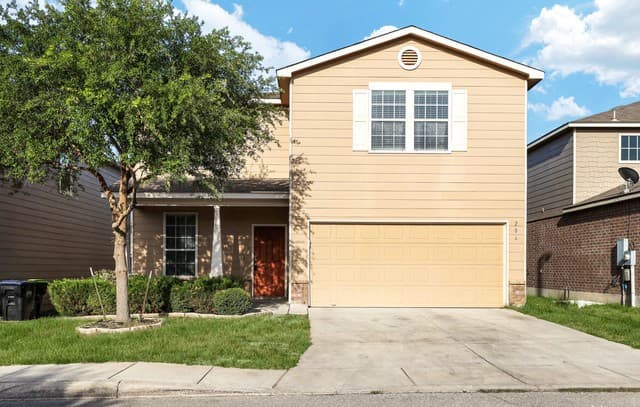 rental at 206  Palma Noce in San Antonio TX