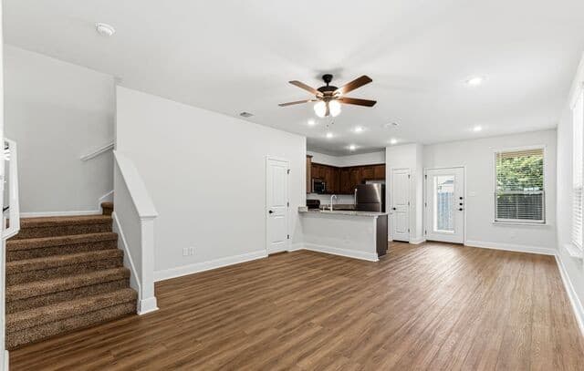 rental at 2503  LYNWOOD Bend in San Antonio, TX — photo 4