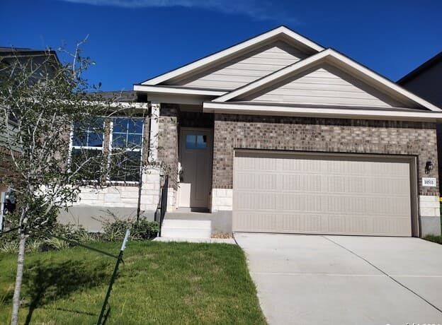 rental at 10511  Briceway Bay in San Antonio, TX — photo 1