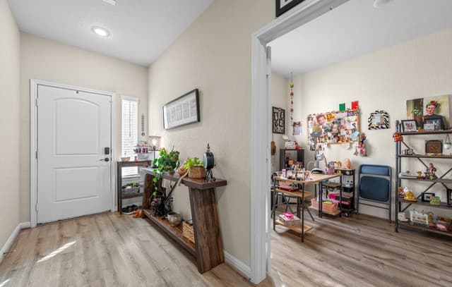 rental at 10330  Luneville Ln in Schertz, TX — photo 5