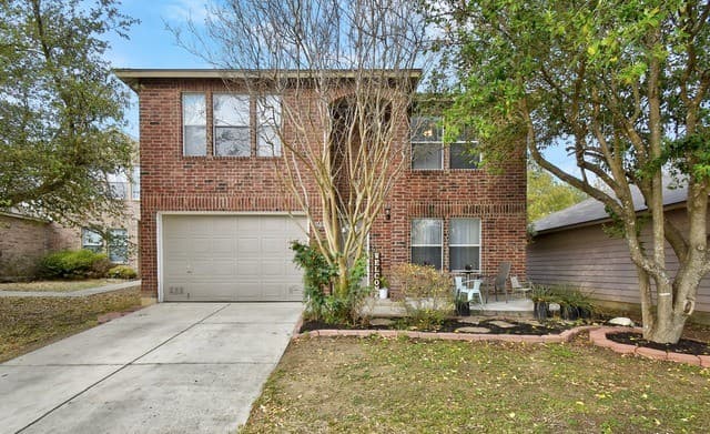 rental at 11031  Talon Run in San Antonio, TX — photo 1