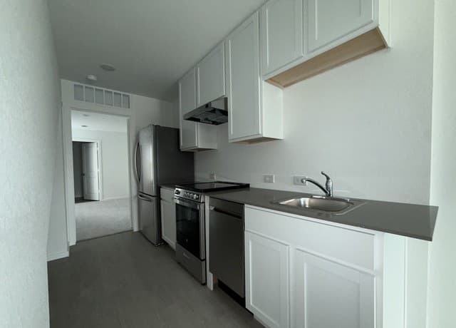 rental at 5026  Primerose Ridge in Converse, TX — photo 1