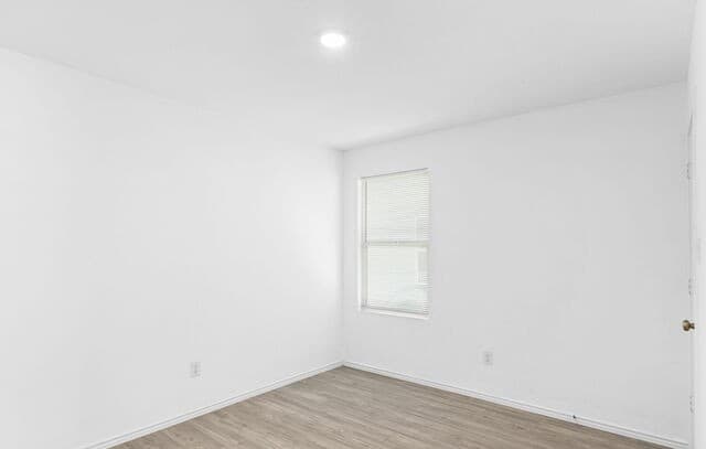 rental at 422  De Herrera in San Antonio, TX — photo 5