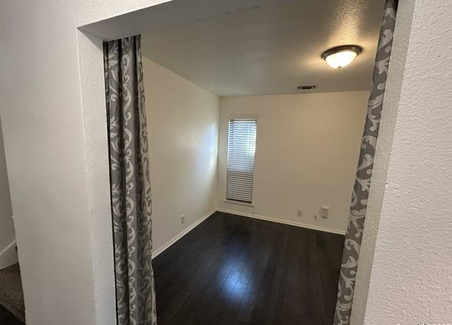 rental at 9215  Powhatan Dr in San Antonio, TX — photo 2