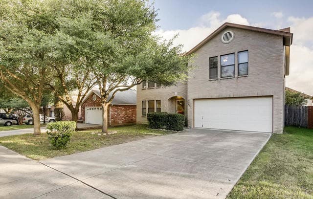 rental at 8507  Park Olympia in Universal City, TX — photo 3