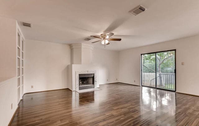 rental at 8507  Park Olympia in Universal City, TX — photo 5
