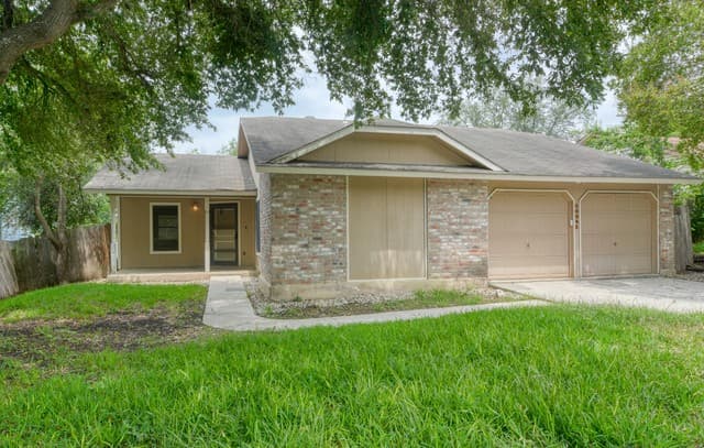 rental at 10341  Flatland in Converse, TX — photo 1
