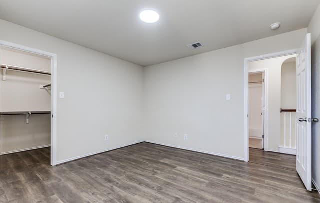 rental at 11418  Estufa Canyon in San Antonio, TX — photo 4