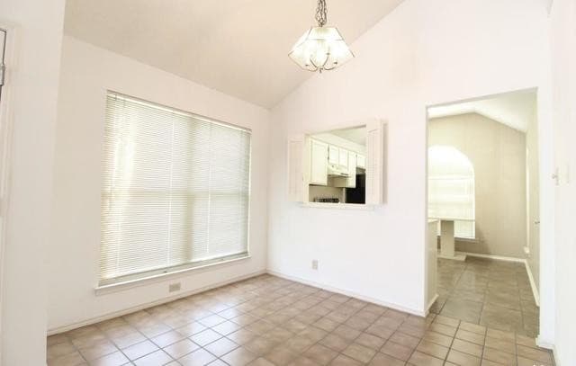rental at 5887  Spring Cabin in San Antonio, TX — photo 3