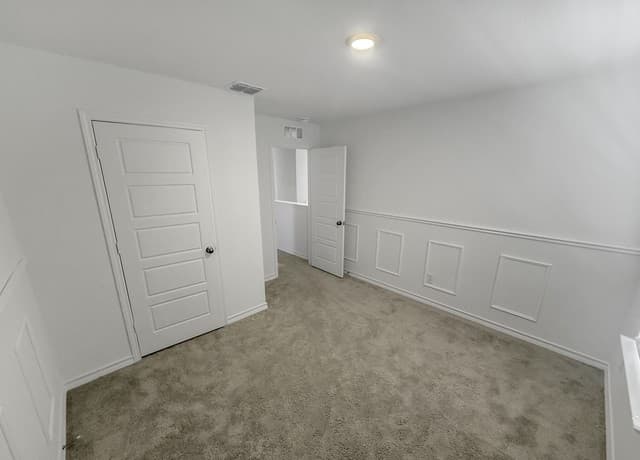 rental at 819  Bluegrass Pt in New Braunfels, TX — photo 3