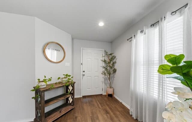 rental at 6922  Phoenix Path in Converse, TX — photo 4