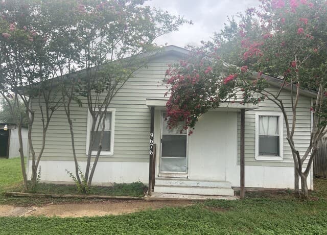 rental at 9676  Hildebrandt Rd in San Antonio, TX — photo 1
