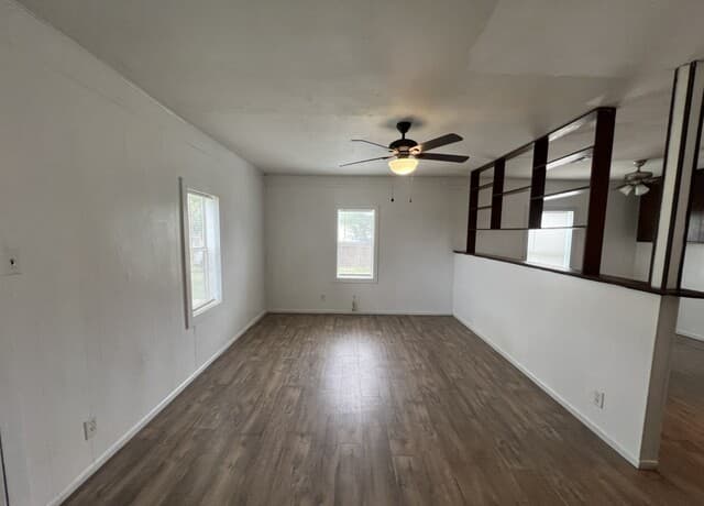 rental at 9676  Hildebrandt Rd in San Antonio, TX — photo 2