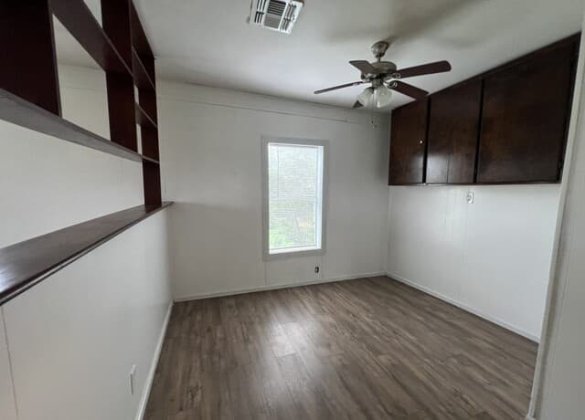 rental at 9676  Hildebrandt Rd in San Antonio, TX — photo 4
