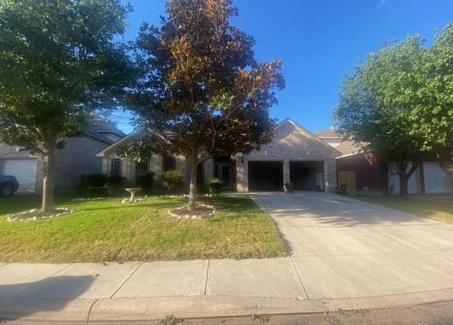 rental at 5115  Sagail in San Antonio, TX — photo 1