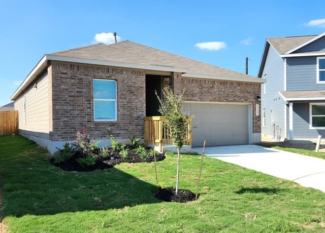 rental at 13907  Sickle Ridge in San Antonio, TX — photo 2