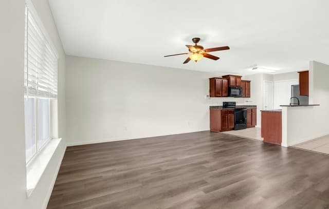 rental at 11606  Luckey Ledge in San Antonio, TX — photo 2