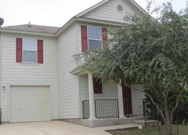 rental at 136  Hampton Way in Boerne, TX — photo 1