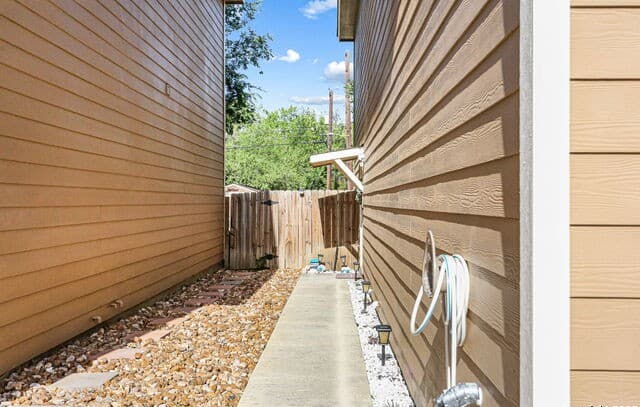 rental at 4  Oak Plz in San Antonio, TX — photo 4