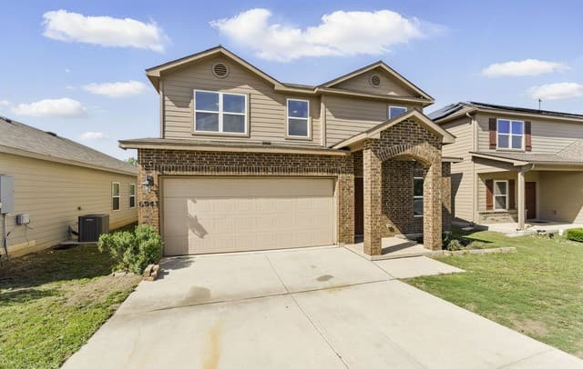 rental at 6943  Shell Bch in Converse, TX — photo 1