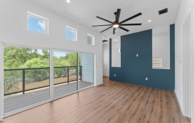 rental at 108  Vine St Unit 103 in San Antonio, TX — photo 5